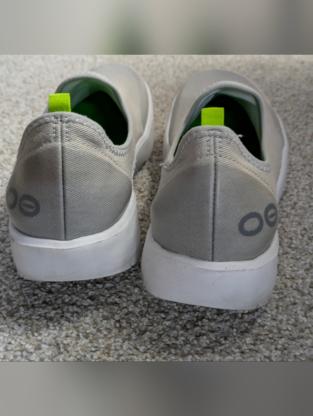 OoFos Oomg eeZee Womens 8 Gray Slip-on Comfort Recovery Shoes - Picture 3 of 6
